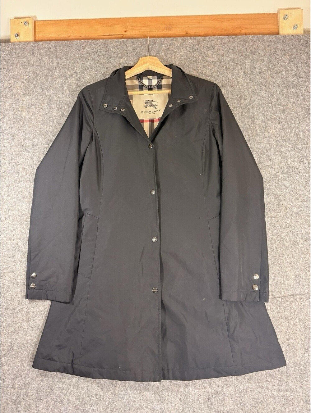 Burberry London Women's Black Coat Raincoat Size S US Missing Hood